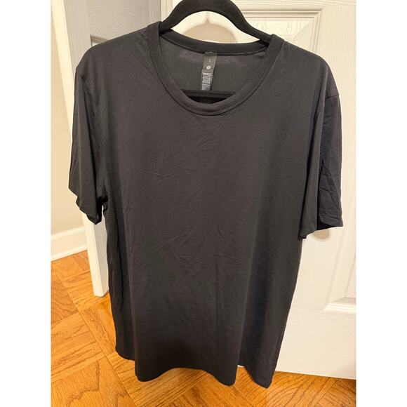 Lululemon Black T-Shirt size L- Unisex - Picture 1 of 4